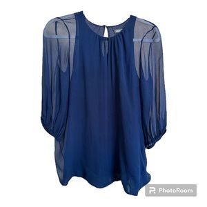 Vince 100% Silk Blouse Women’s Size Small Navy Sheer Arms